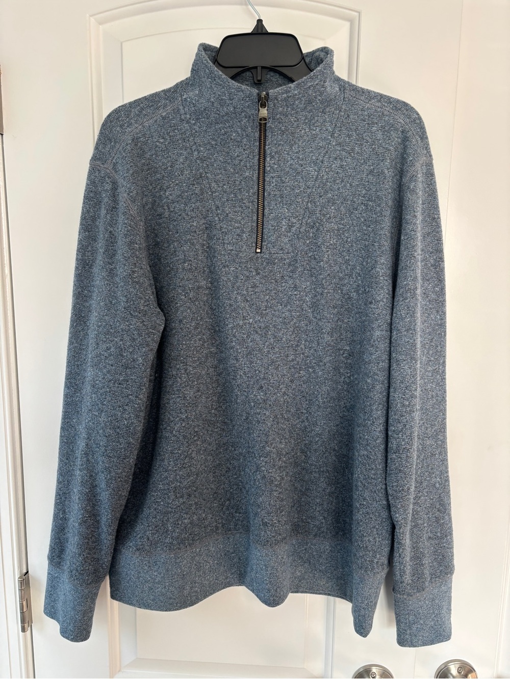 Banana Republic Men's Heathered Blue Half-Zip Sweater